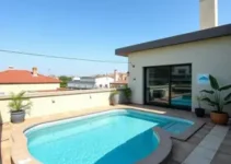 casa em terreno estreito com piscina na cobertura